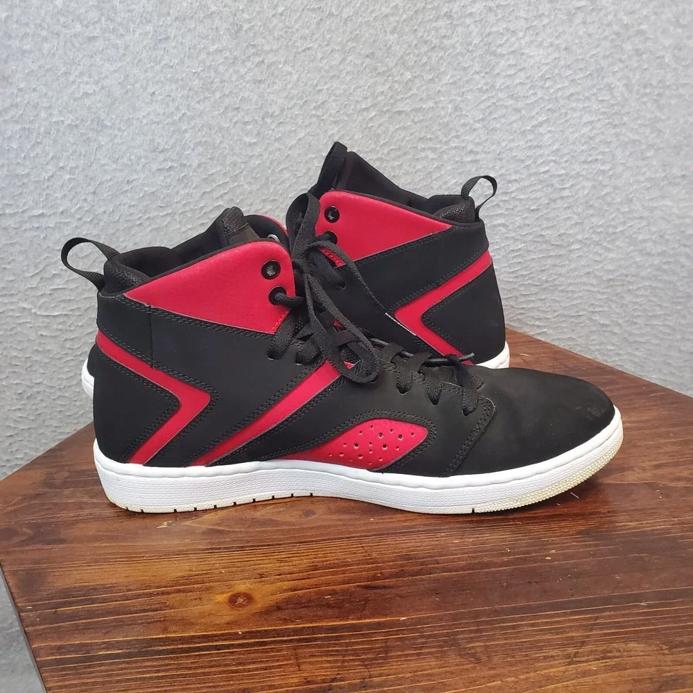 Jordan Flight Legend Bred Trainers Shoes Men's Size 10 Black Red AA2526 006